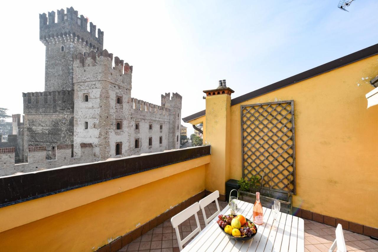 Sunset Apartment Home & Terrace Sirmione Buitenkant foto
